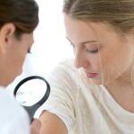 Diagnóstico clínico de enfermedades dermatológicas.