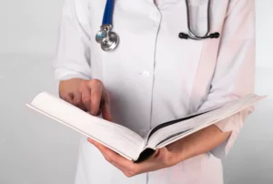 Si piensas estudiar la carrera de Medicina, necesitarás conocer estas frases.
