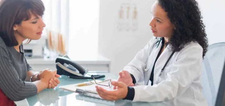 ¿Cómo fomentar la salud en los pacientes durante las consultas?