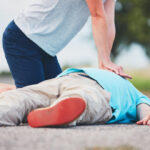 ¿Qué es la reanimación cardiopulmonar básica?