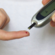 ¿Qué síntomas causa la hiperglicemia?