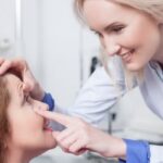 ¿Cómo iniciar una exploración ocular?