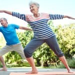 Yoga y tai-chi con enfoque en la salud