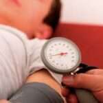 Hipertensión arterial no controlada y emergencia hipertensiva